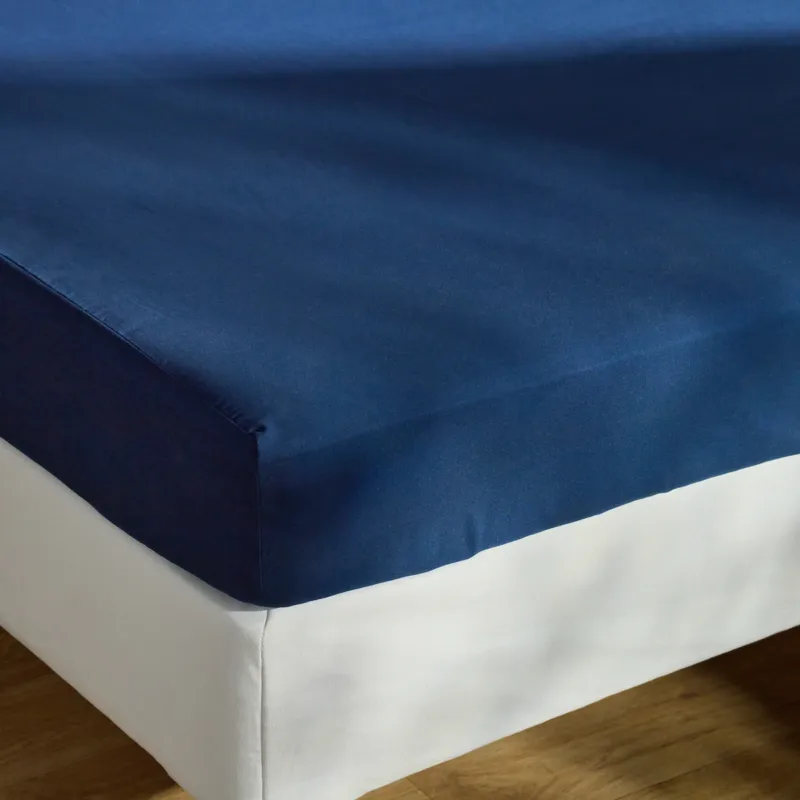 Łatwy zwrot Prześcieradło z mikrofibry z gumką Micros 140x200x25 cm -