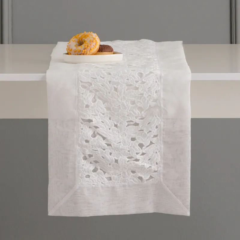 Zamów dziś Bieżnik Haftowany Dolores 35x180 cm z motywem kwiatowym -