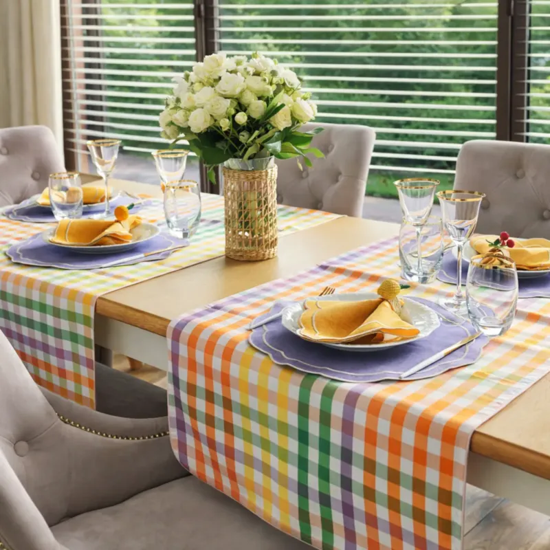 Bieżnik w drobną kratę Rainbow Gingham - 50x150 cm Oferta limitowana