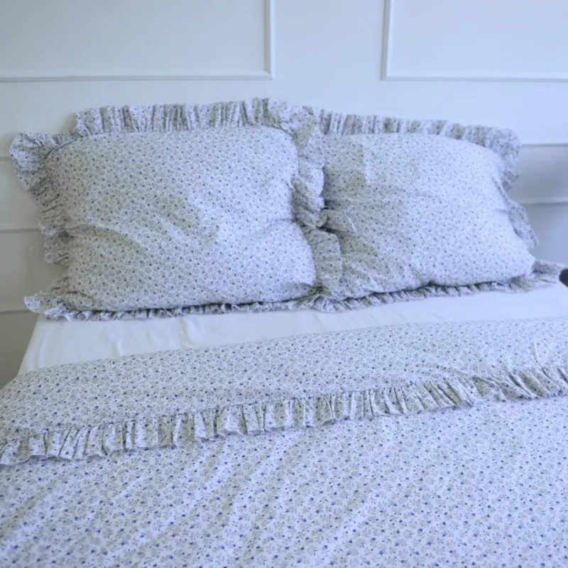 Oferta limitowana Pościel bawełniana z falbanką niezapominajki 160x200 + 2x50x60 - 160x200 cm
