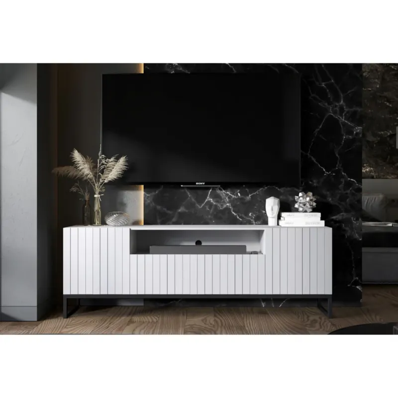 Szafka RTV Loft Biały MAT Komoda RTV Glamour Ryflowane fronty 150 cm Czarna Rama metalowa - Hit sprzedaży