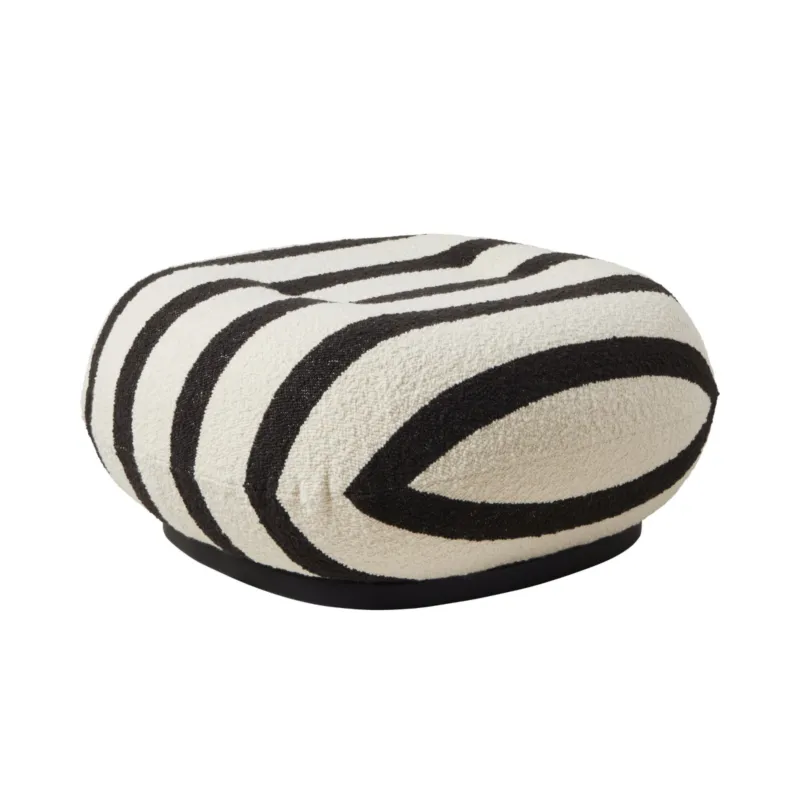 Niska cena Miękka otomana Pacha swivel base Gubi