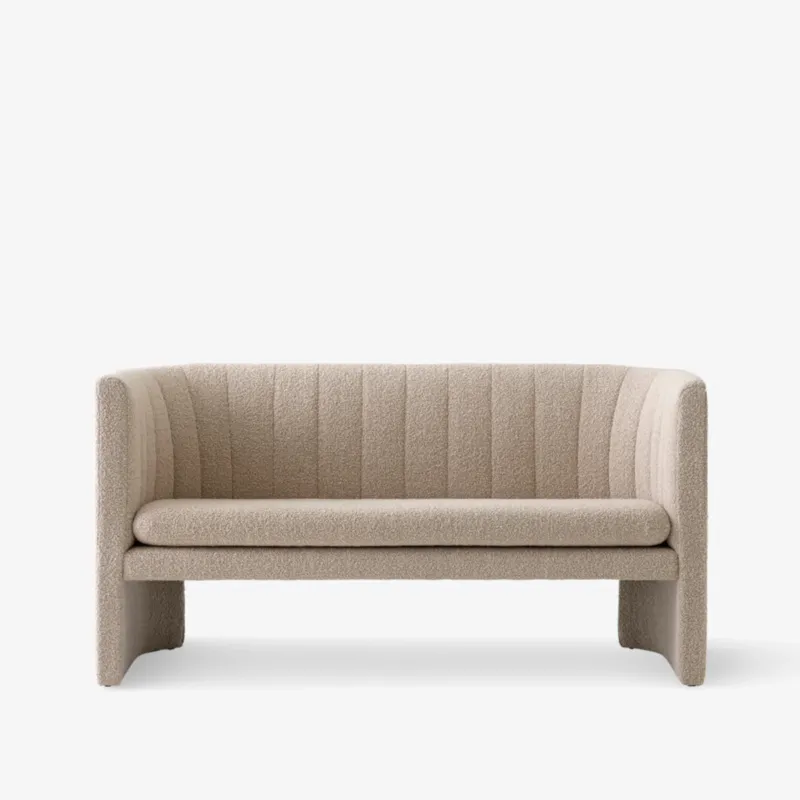 Minimalistyczna sofa Loafer SC25 &Tradition Ekspresowa dostawa