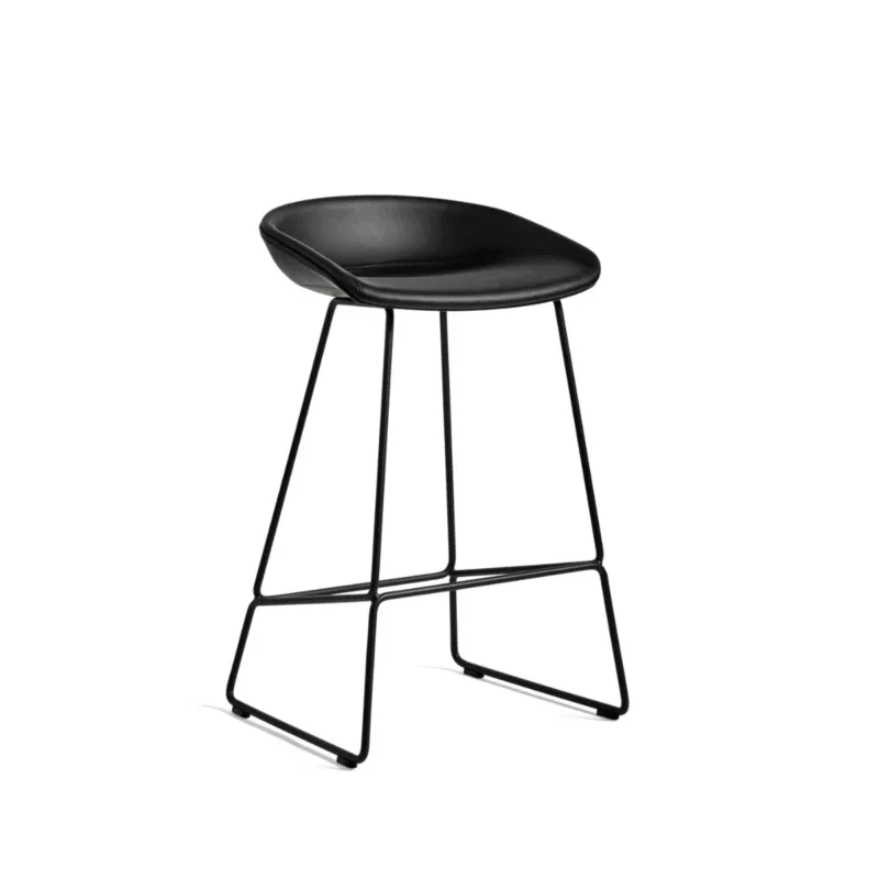 Oferta czasowa Minimalistyczny stołek barowy About A Stool HAY