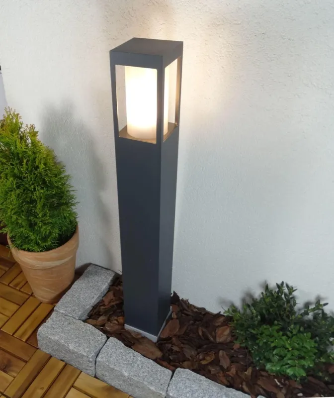Hit cenowy Lampa zewnętrzna słupek ogrodowy SQUER 75 Radex IP 44 1x18W E27 Aluminium/Poliwęglan Srebrnoszary