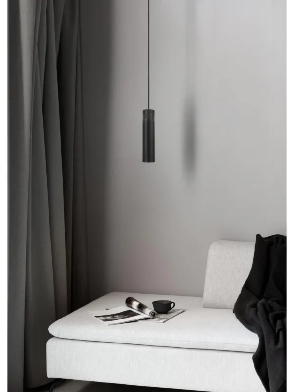 Czarny pojedynczy minimalistyczny zwis z tubą Tilo, do sypialni obok łóżka, Nordlux Oferta czasowa