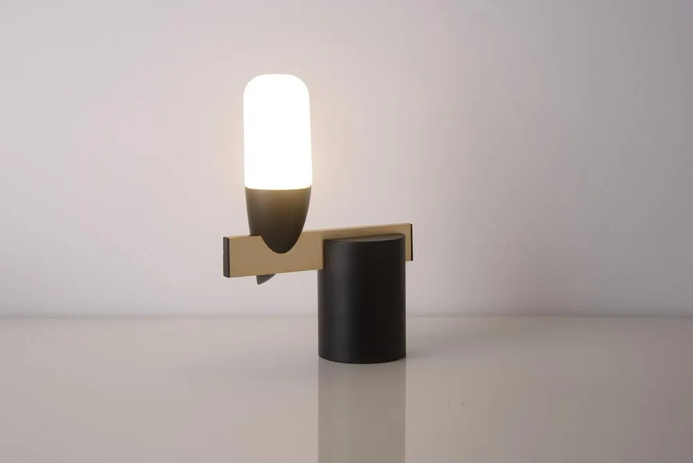 Premium Lampka nocna Sakai Ledea metalowa LED czarna nowoczesna